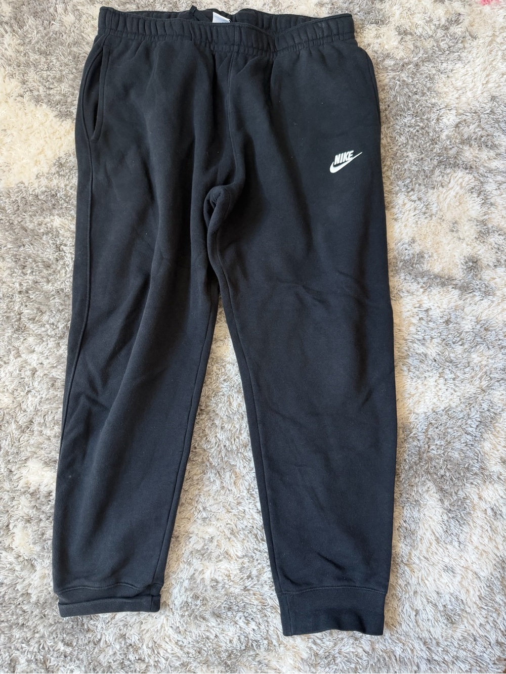 Nike Mens' Black Jogger Bottoms